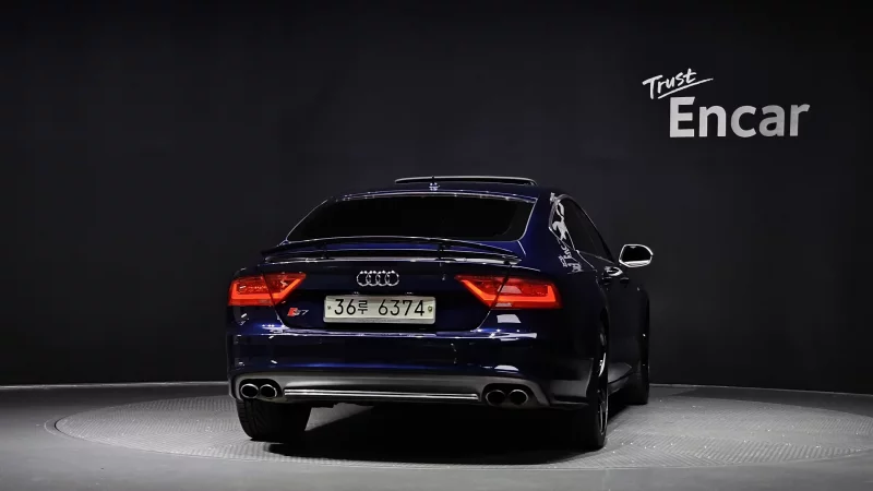 Audi S7
