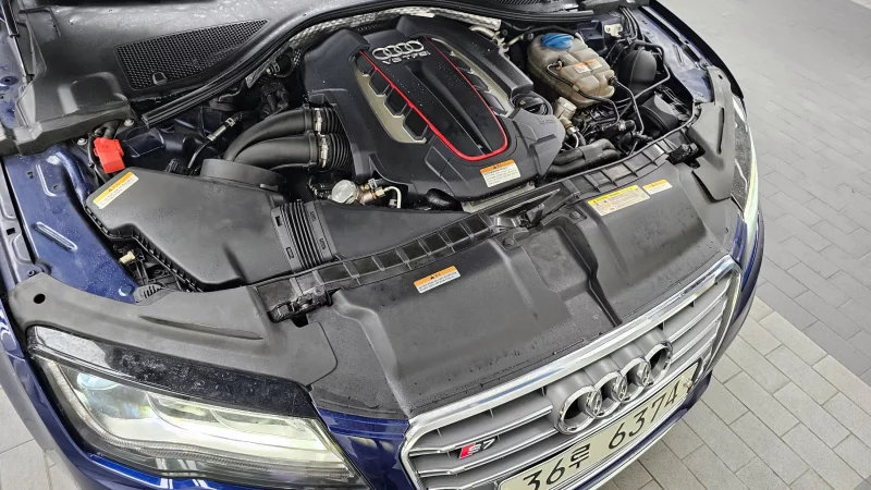 Audi S7