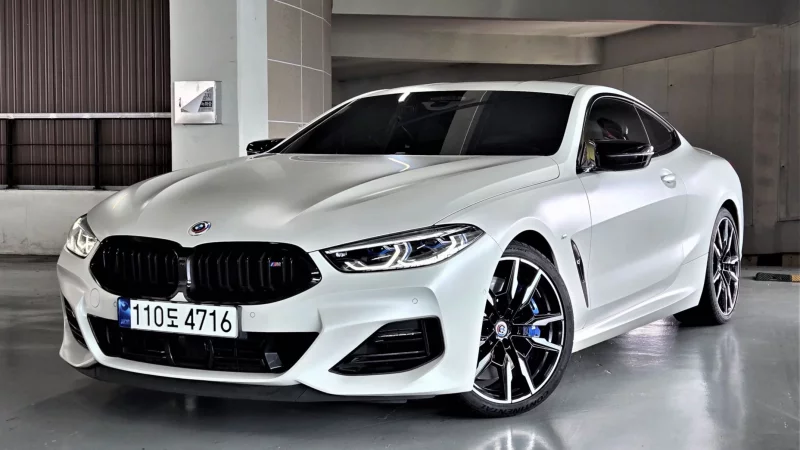BMW 8-Series