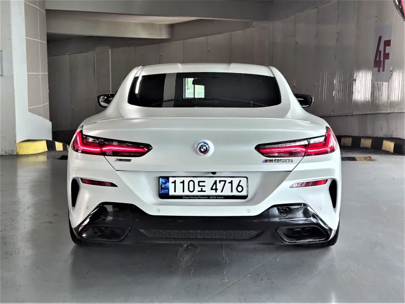 BMW 8-Series