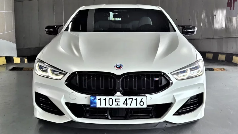BMW 8-Series