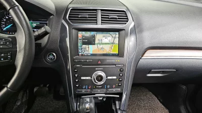Ford EXPLORER