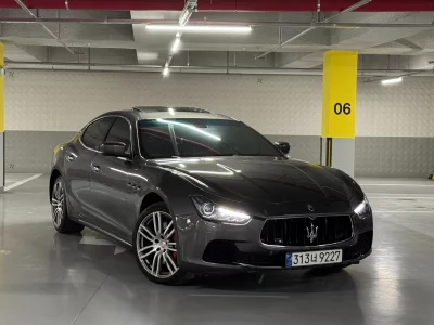 Maserati GHIBLI