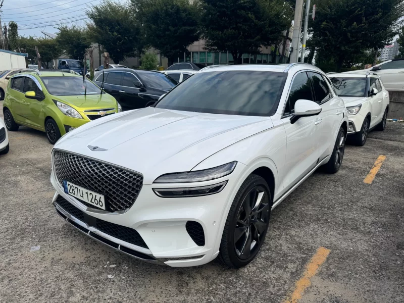 Genesis GV70