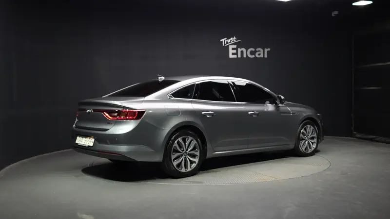 Renault Samsung SM6