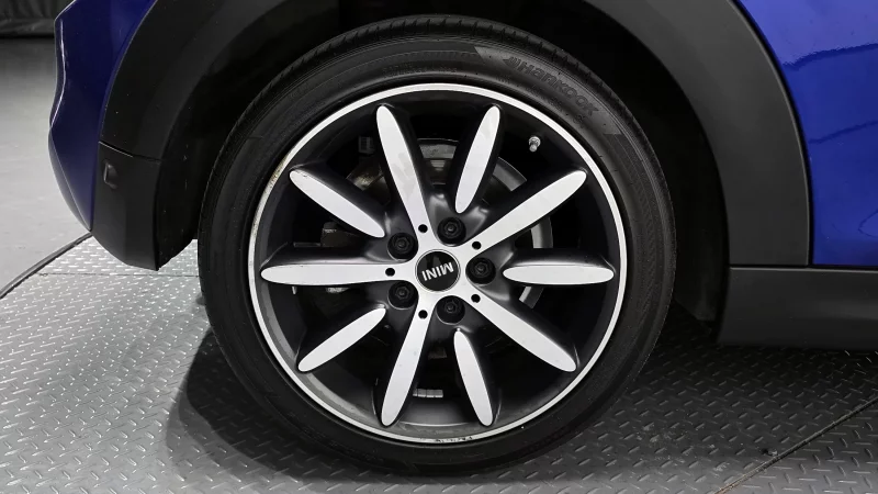 MINI Cooper Convertible