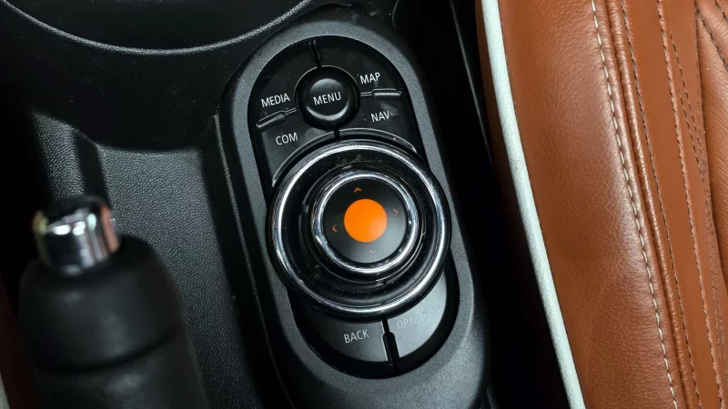 MINI Cooper Convertible