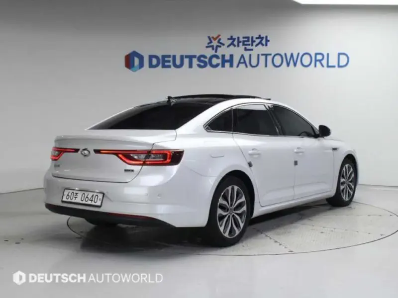 Renault Samsung SM6