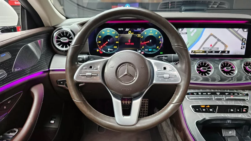 Mercedes-Benz CLS-Class