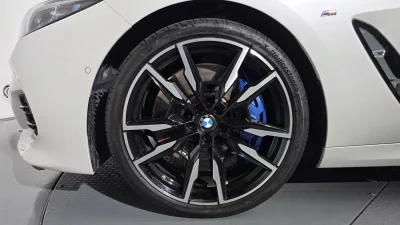 BMW 8-Series