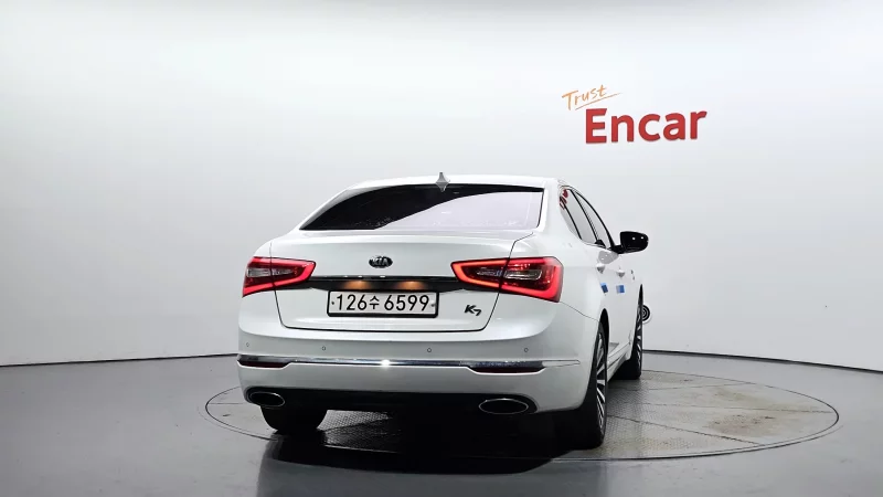 Kia K7