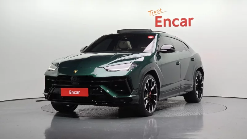 Lamborghini URUS