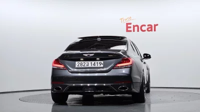 Genesis G70