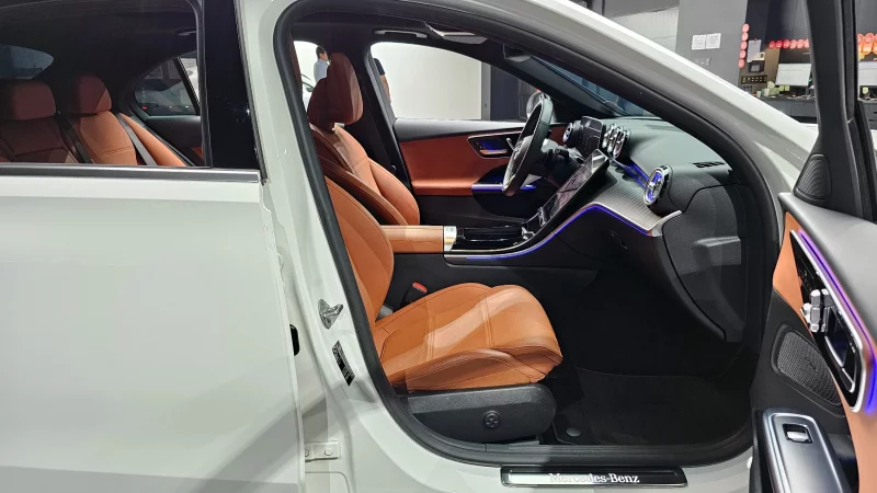 Mercedes-Benz C-Class