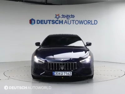 Maserati GHIBLI