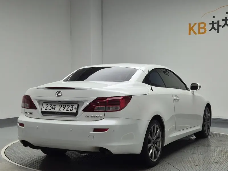 Lexus IS250