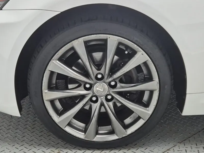 Lexus IS250