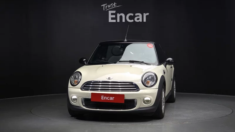 MINI Cooper Convertible