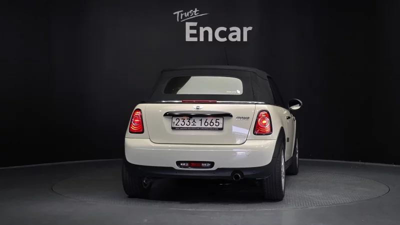 MINI Cooper Convertible