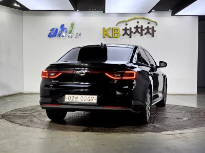 Renault Samsung SM6