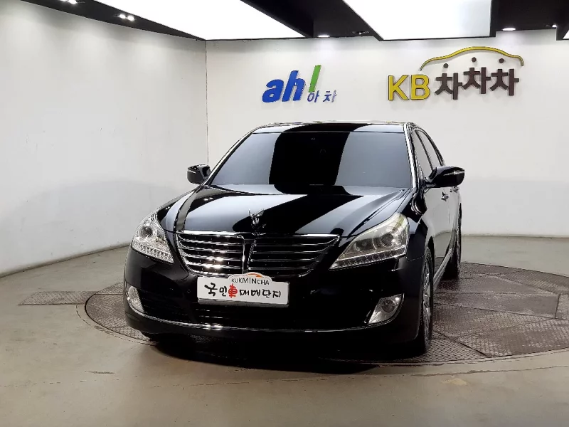 Hyundai Equus