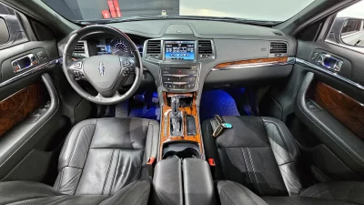 Lincoln MKS
