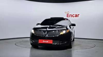 Lincoln MKS