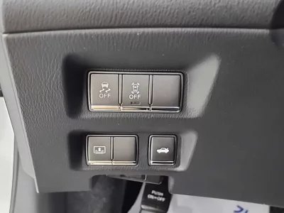 Infiniti M
