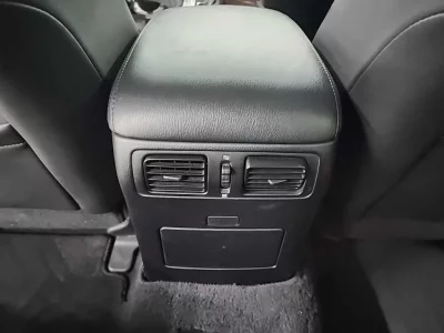 Infiniti M