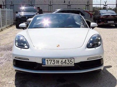 Porsche 718