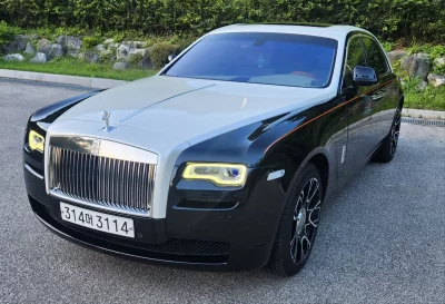 Rolls-Royce GHOST