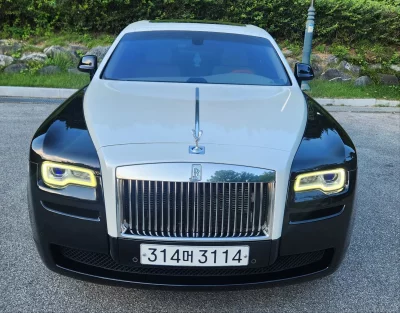 Rolls-Royce GHOST