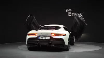 Maserati MC20