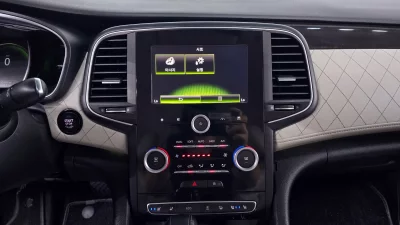 Renault Samsung SM6
