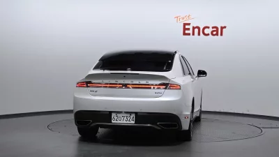 Lincoln MKZ