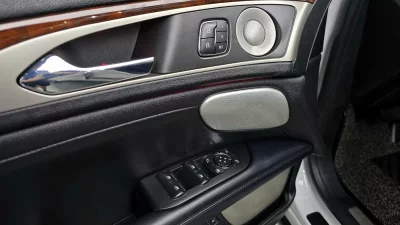 Lincoln MKZ