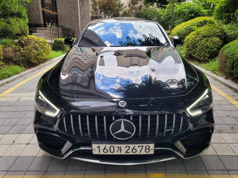 Mercedes-Benz AMG GT