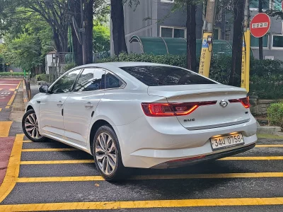 Renault Samsung SM6