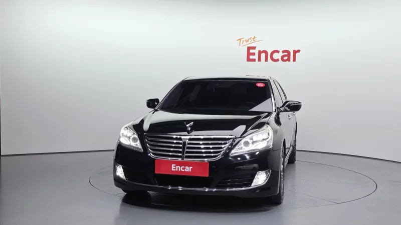 Hyundai Equus