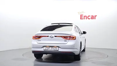 Renault Samsung SM6