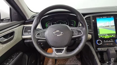Renault Samsung SM6