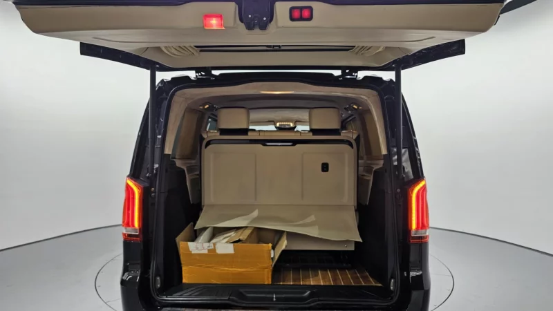 Mercedes-Benz V-Class