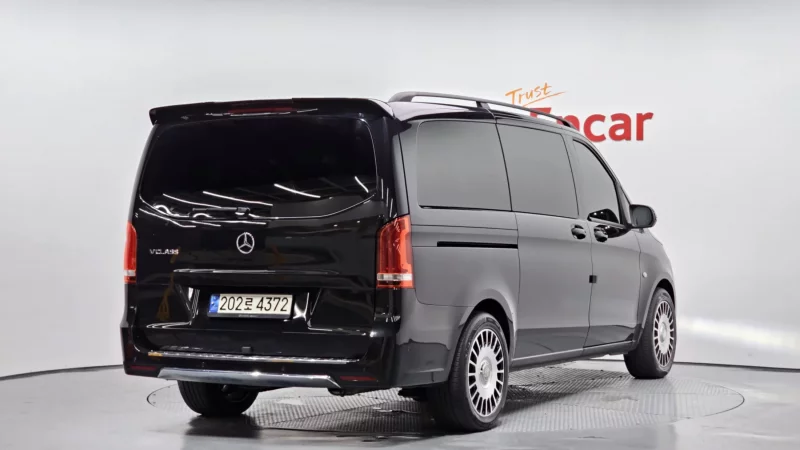 Mercedes-Benz V-Class