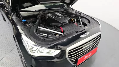 Genesis EQ900
