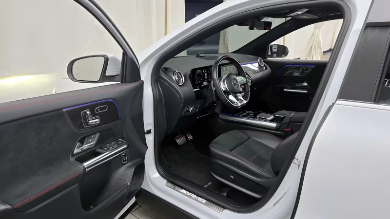 Mercedes-Benz GLA-Class