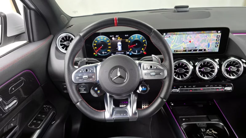 Mercedes-Benz GLA-Class