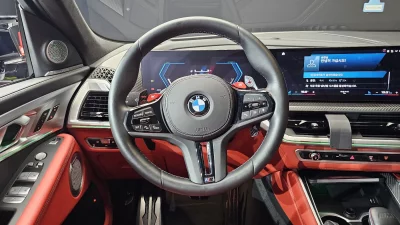 BMW XM