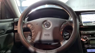 Kia OPIRUS