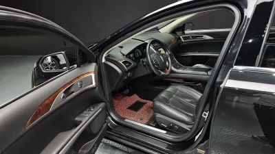 Lincoln MKZ