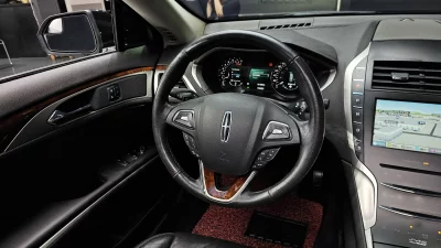 Lincoln MKZ